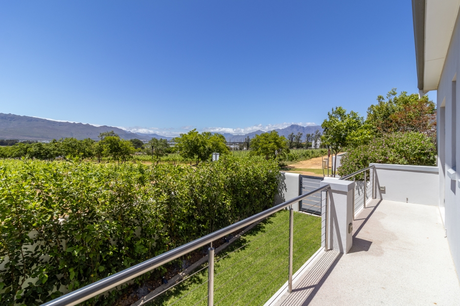 4 Bedroom Property for Sale in Paarl South Western Cape